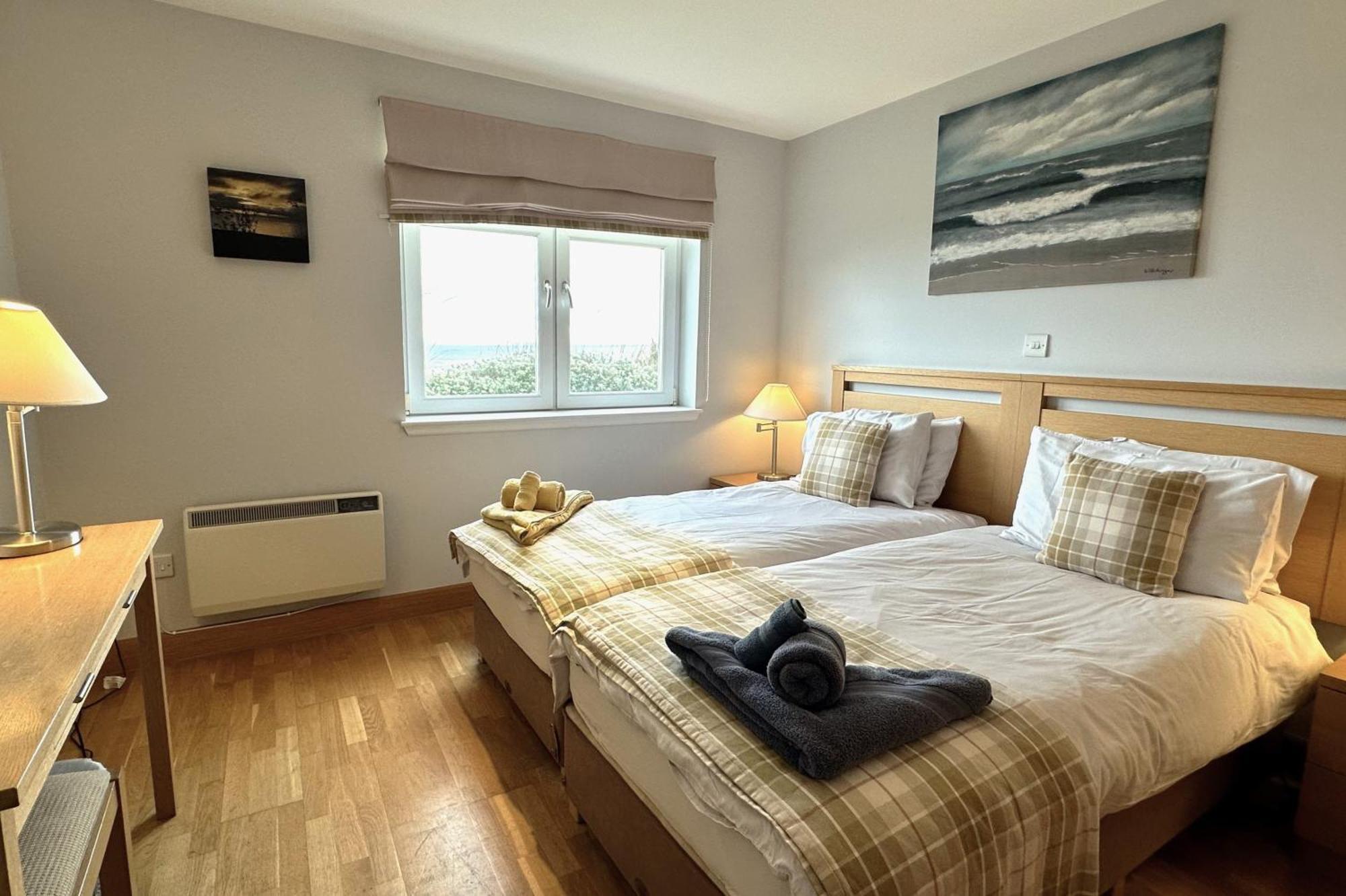 No2 The Links Apartment, Brora Eksteriør bilde